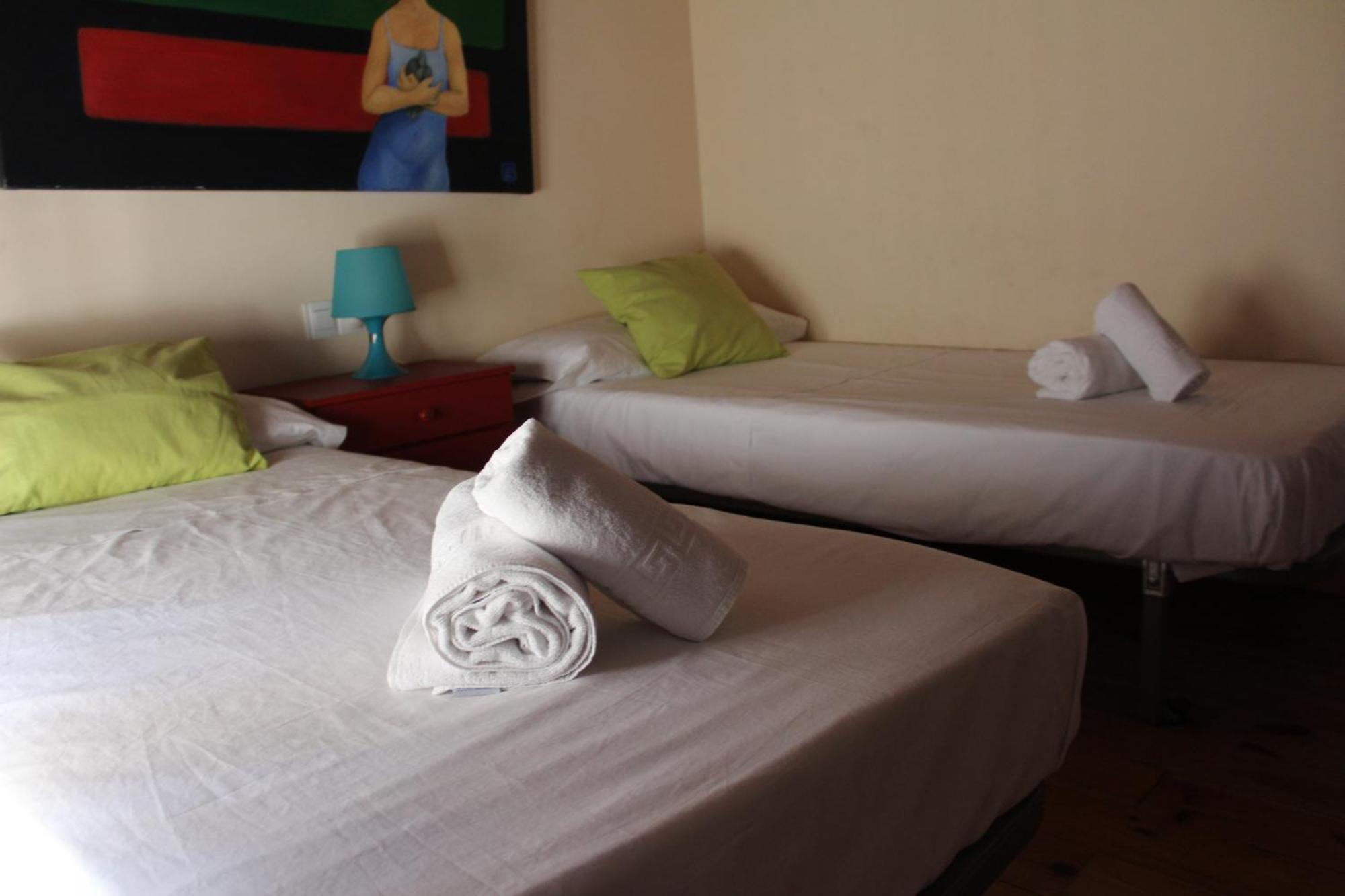 Atico Aires De Gredos Apartment Candeleda Ngoại thất bức ảnh