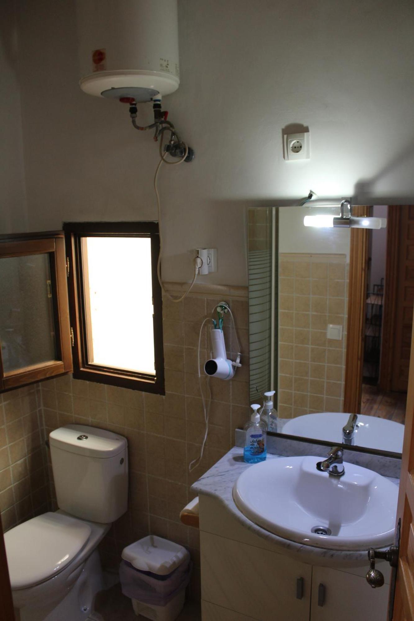 Atico Aires De Gredos Apartment Candeleda Ngoại thất bức ảnh