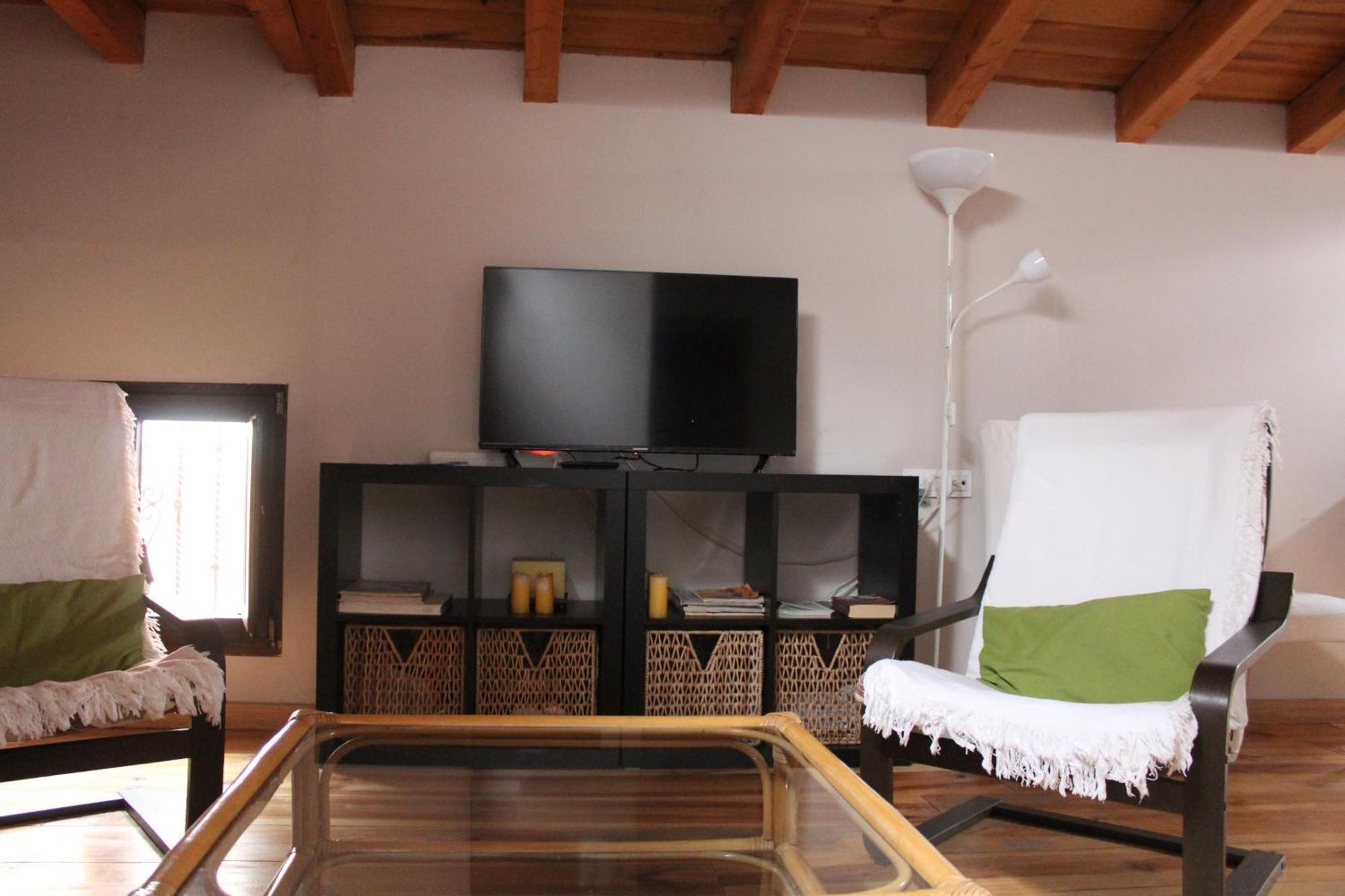 Atico Aires De Gredos Apartment Candeleda Ngoại thất bức ảnh